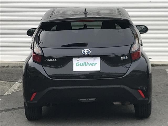 Toyota AQUA 2021 6968257-6