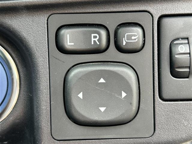 Toyota AQUA 2017 6968308-6