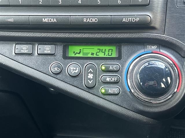 Toyota AQUA 2014 6968351-16