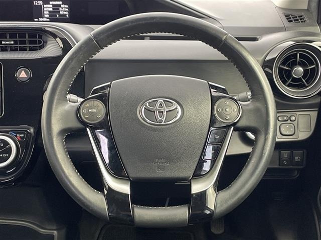 Toyota AQUA 2017 6968373-14