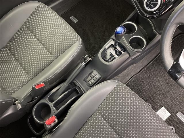 Toyota AQUA 2017 6968373-3