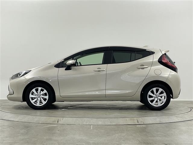 Toyota AQUA 2023 6968378-14