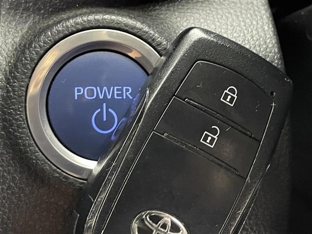 Toyota AQUA 2022 6968396-1