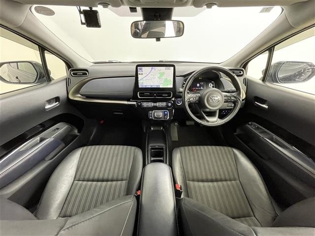 Toyota AQUA 2022 6968396-14
