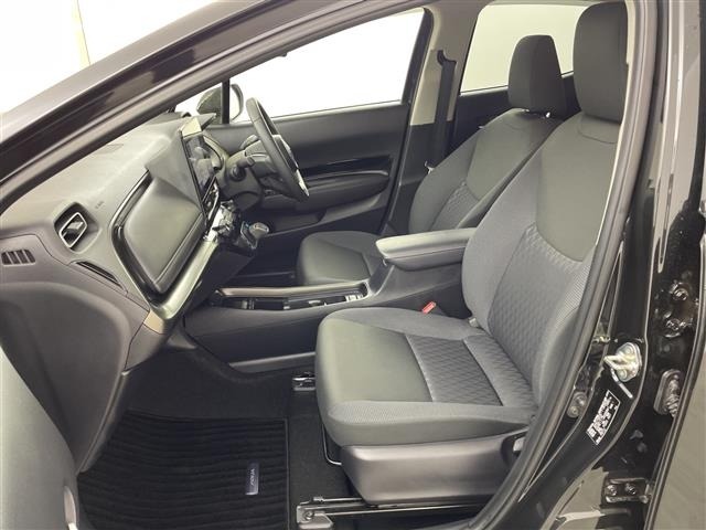 Toyota AQUA 2025 6968404-6