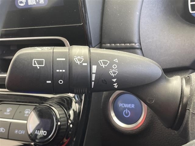 Toyota AQUA 2023 6968420-21