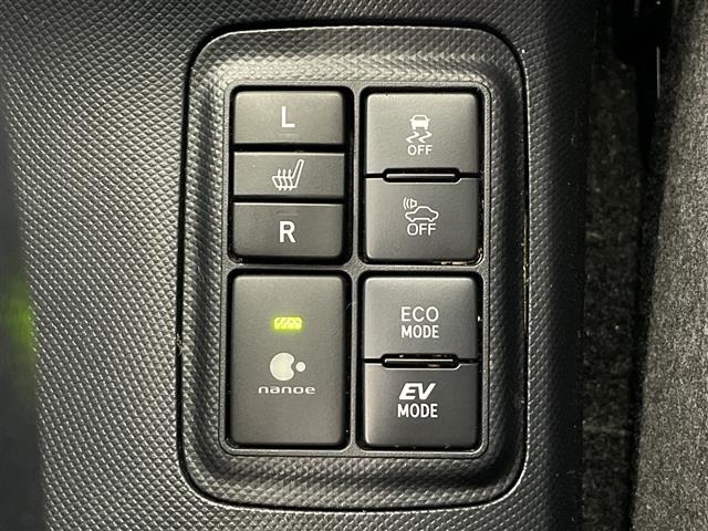 Toyota AQUA 2018 6968461-17