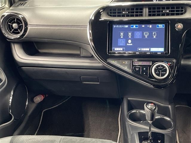 Toyota AQUA 2018 6968461-22