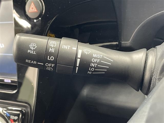 Toyota AQUA 2018 6968461-6