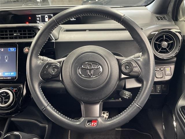 Toyota AQUA 2018 6968461-8