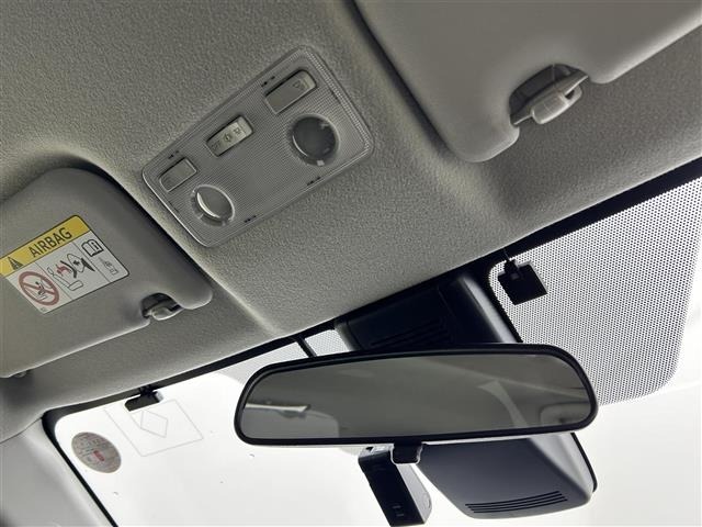Toyota AQUA 2018 6968485-6