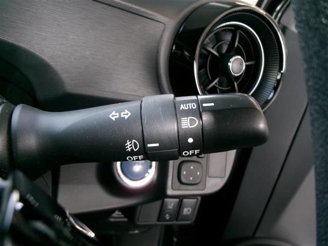 Toyota AQUA 2018 6968485-8