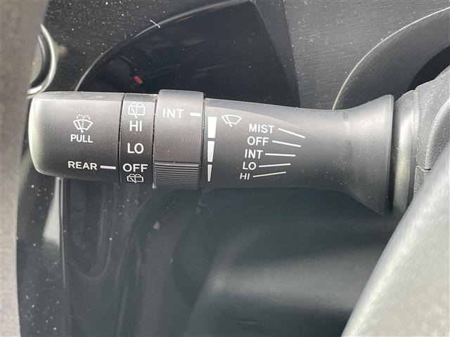 Toyota AQUA 2018 6968486-11