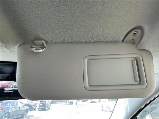 Toyota AQUA 2018 6968486-6