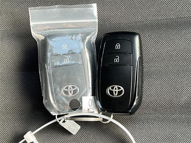 Toyota AQUA 2022 6968513-6