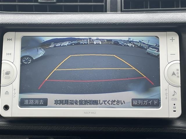 Toyota AQUA 2013 6968516-23
