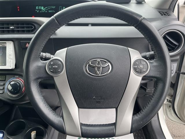 Toyota AQUA 2013 6968516-26