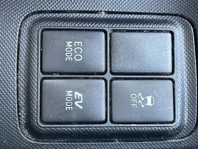 Toyota AQUA 2015 6968543-10