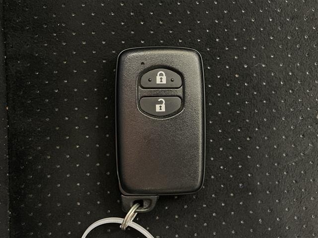 Toyota AQUA 2018 6968585-4