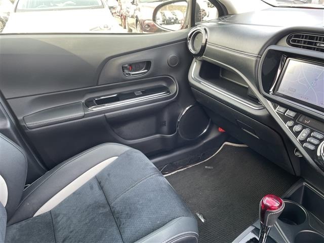 Toyota AQUA 2014 6968591-3