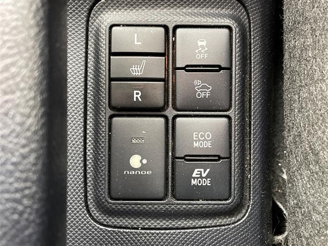 Toyota AQUA 2018 6968597-5