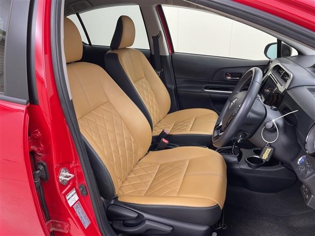 Toyota AQUA 2018 6968597-6