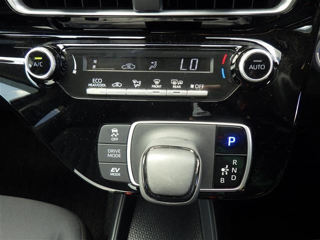 Toyota AQUA 2022 6968598-9
