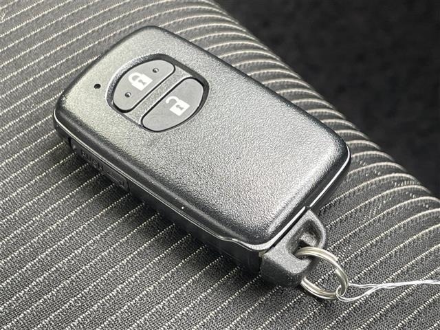 Toyota AQUA 2017 6968606-12