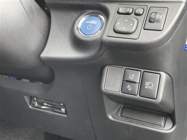 Toyota AQUA 2017 6968606-18