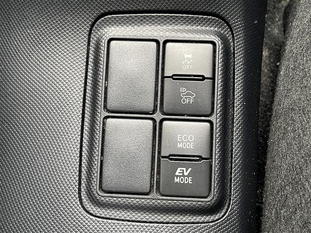 Toyota AQUA 2017 6968606-7