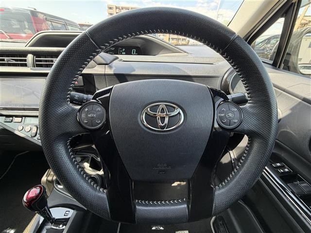 Toyota AQUA 2014 6968612-1