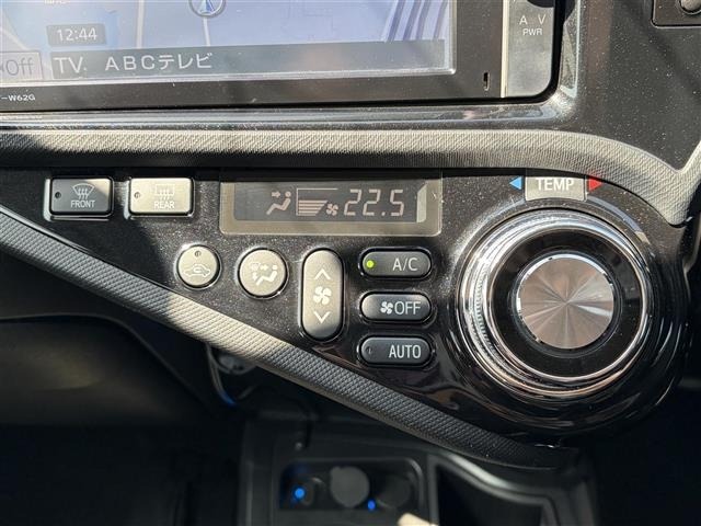 Toyota AQUA 2014 6968612-12
