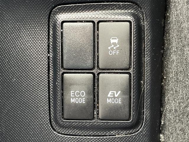 Toyota AQUA 2015 6968620-7