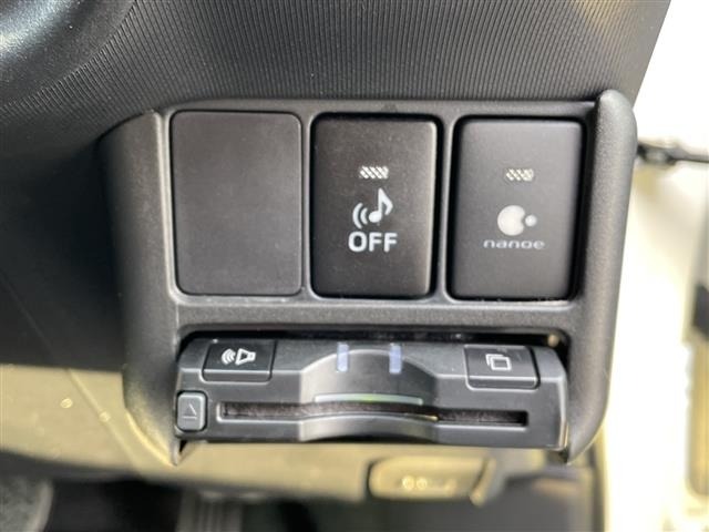 Toyota AQUA 2014 6968621-1