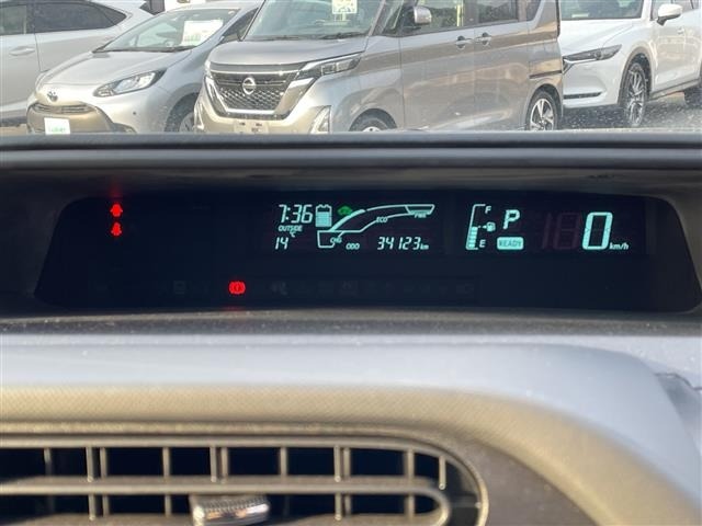 Toyota AQUA 2014 6968621-3