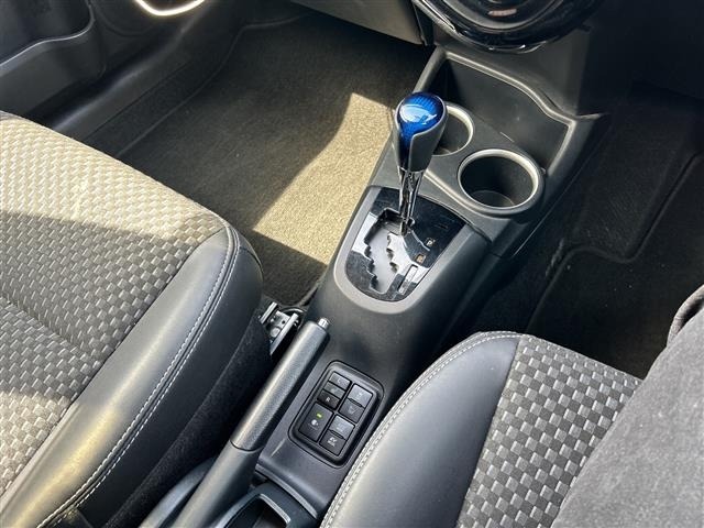 Toyota AQUA 2019 6968623-10