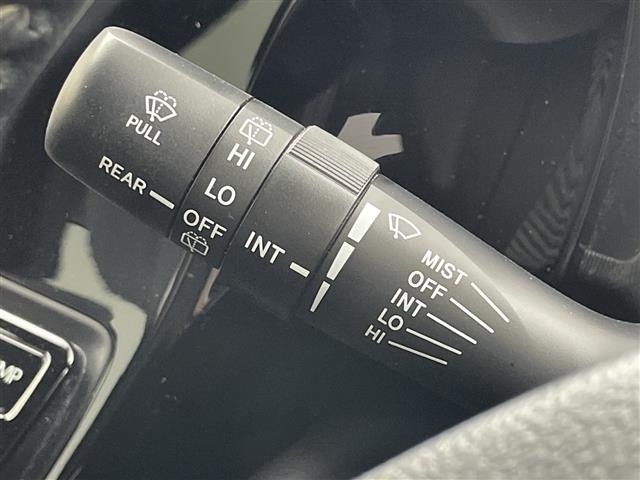 Toyota AQUA 2018 6968649-11