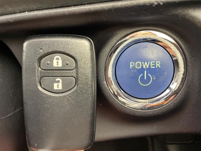 Toyota AQUA 2018 6968649-7