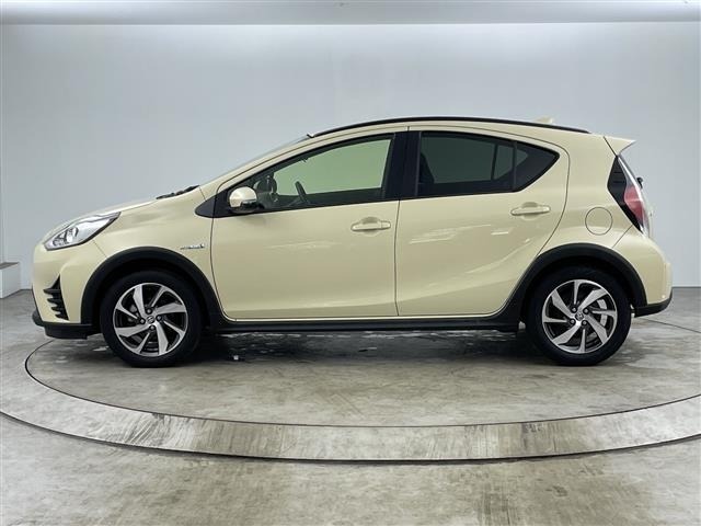 Toyota AQUA 2018 6968655-17