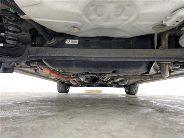 Toyota AQUA 2018 6968655-9