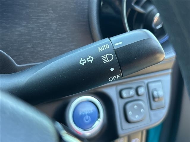 Toyota AQUA 2018 6968673-10