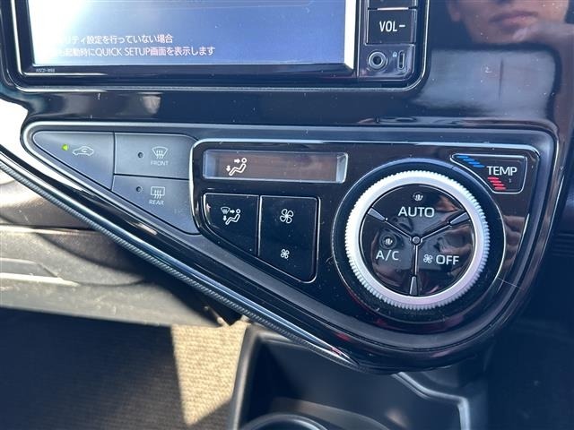 Toyota AQUA 2018 6968673-12