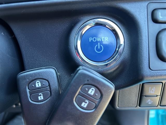 Toyota AQUA 2018 6968673-22