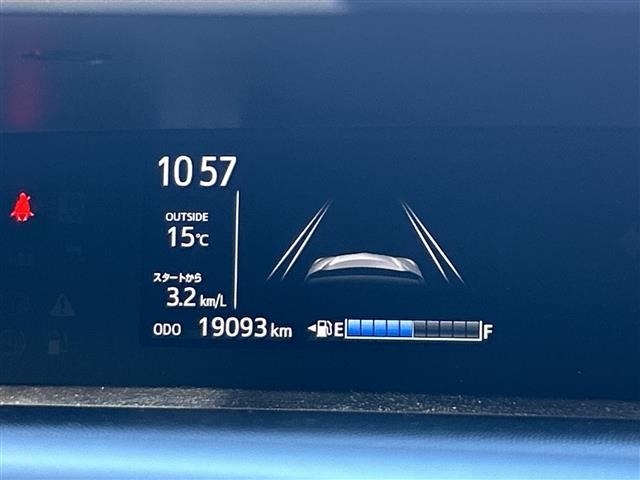 Toyota AQUA 2018 6968673-8