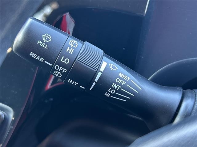 Toyota AQUA 2018 6968673-9