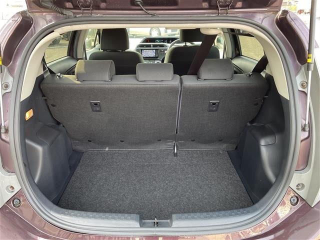 Toyota AQUA 2014 6968689-4