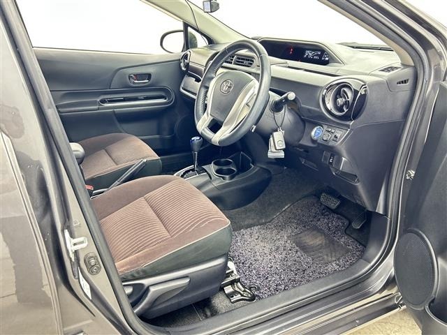 Toyota AQUA 2015 6968690-10