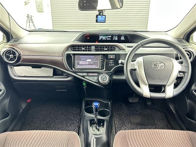 Toyota AQUA 2015 6968690-16