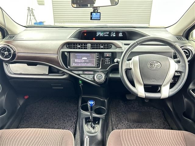 Toyota AQUA 2015 6968690-6
