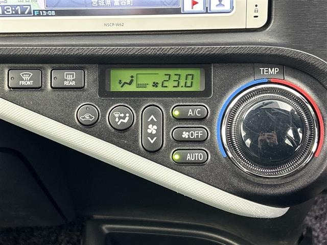 Toyota AQUA 2014 6968699-10